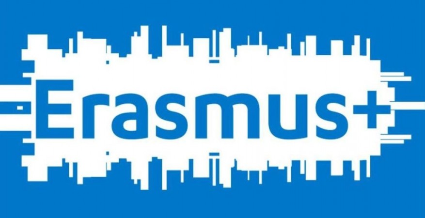 erasmus-plus-logo-877x450