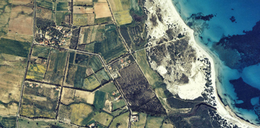 Spiaggia di Capo Comino, foto aerea
