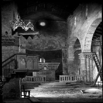Dolianova, interno della cattedrale di San Pantaleo [360x360]