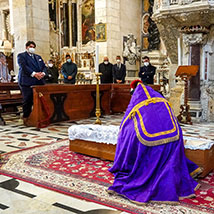 Presidente Solinas - omaggio alla salma del Cardinale De Magistris