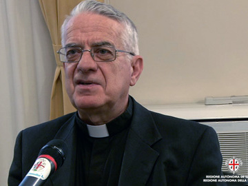 Intervista a Padre Lombardi, portavoce di Papa Francesco