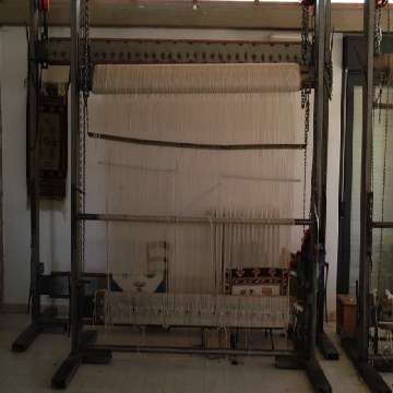 20100607/ARCHIVIO 6/sarule beni culturali musei museo del tappeto telai tessitura lana [75] [360x360]